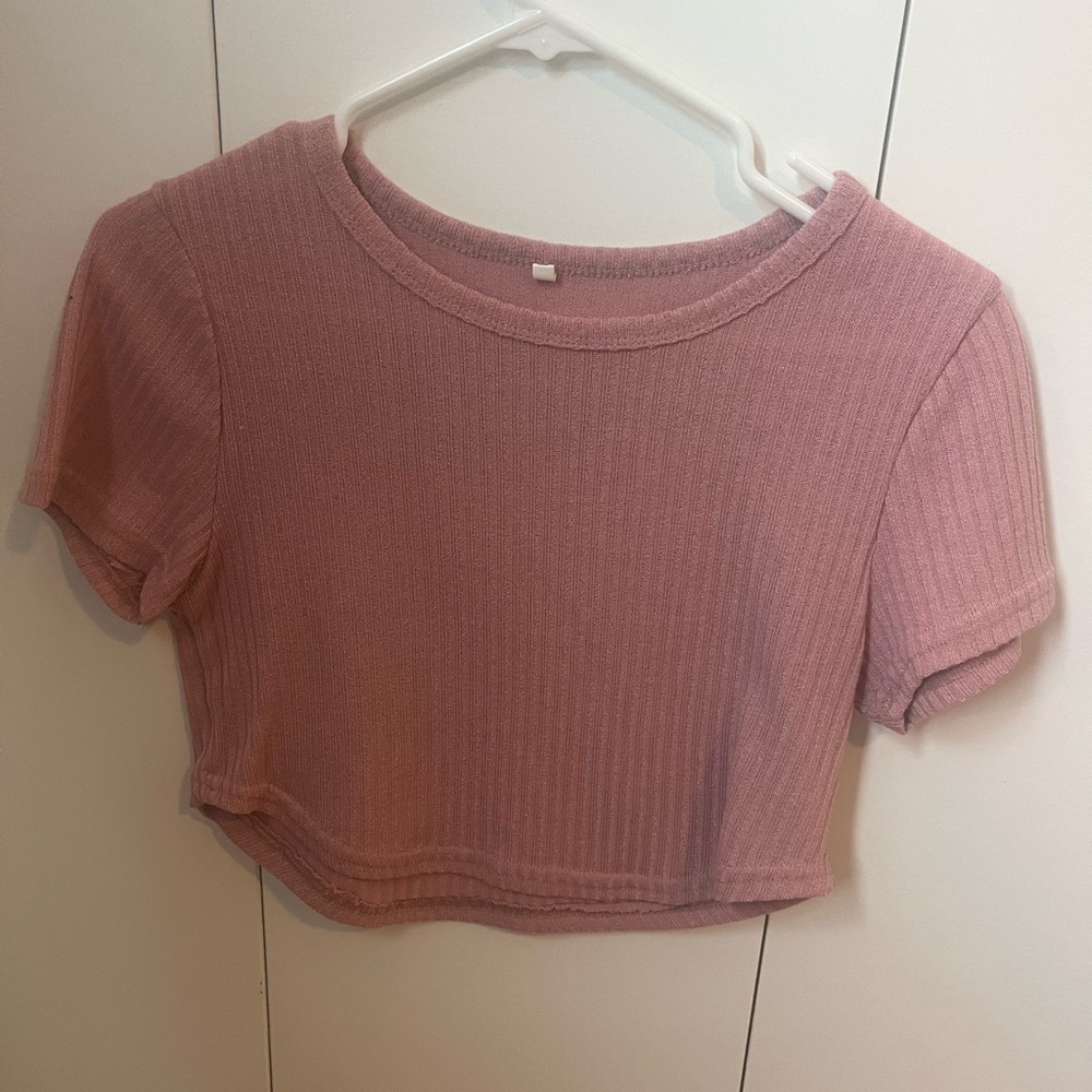 Pink Ribbed Crop Top - Picture 2 of 4